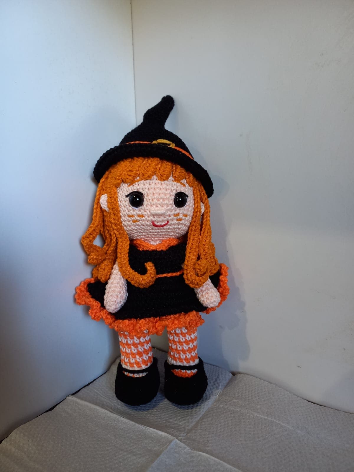 Bruxinha Em Amigurumi